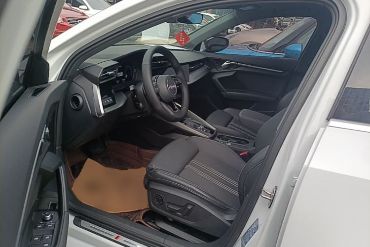 Used Audi A3 2022 Sportback 35 TFSI Fashionable Sports Model Driver Seat