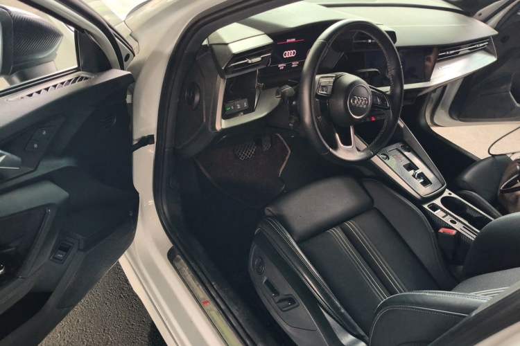 Used Audi A3 2022 Sportback 35 TFSI Fashionable Sports Model Driver Seat
