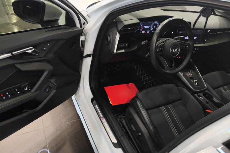 Used Audi A3 2022 Sportback 35 TFSI Fashionable Sports Model Driver Seat