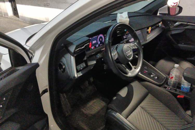 Used Audi A3 2022 A3L Limousine 35 TFSI Fashionable and Elegant Model Driver Seat