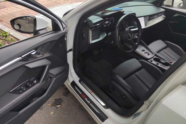 Used Audi A3 2022 A3L Limousine 35 TFSI Fashion Sport Model Driver Seat
