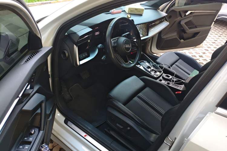 Used Audi A3 2022 Sportback 35 TFSI Fashionable Sports Model Driver Seat