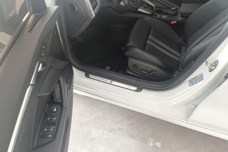 Used Audi A3 2022 A3L Limousine 35 TFSI Fashion Sport Model Driver Seat