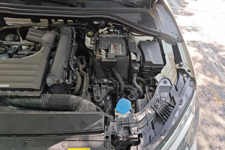 Used Audi A3 2022 Sportback 35 TFSI Fashionable Sports Model Engine Bay Left