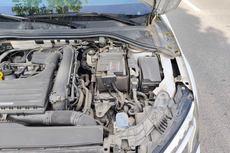 Used Audi A3 2022 Sportback 35 TFSI Fashionable Sports Model Engine Bay Left