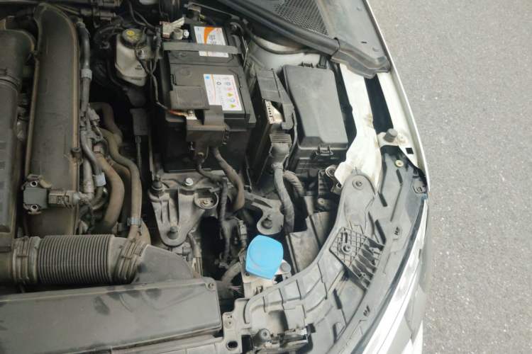 Used Audi A3 2022 Sportback 35 TFSI Fashionable Sports Model Engine Bay Left