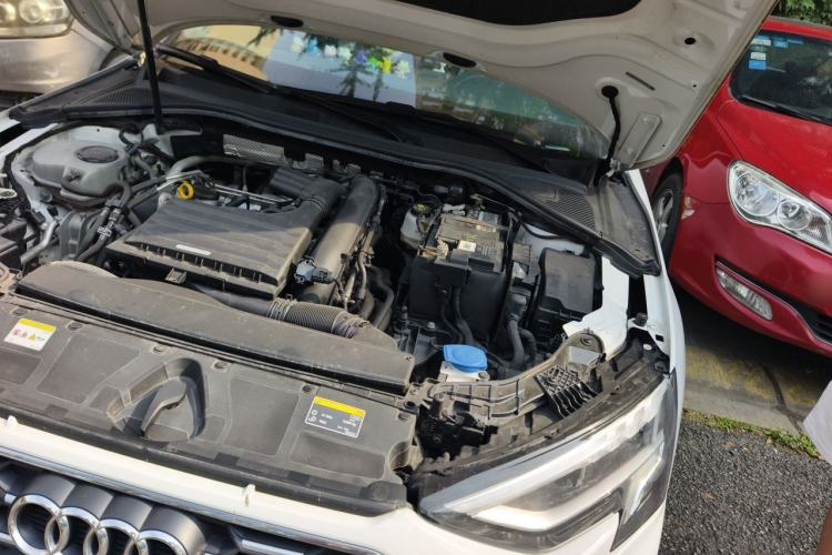 Used Audi A3 2022 A3L Limousine 35 TFSI Fashion Sport Model Engine Bay Left