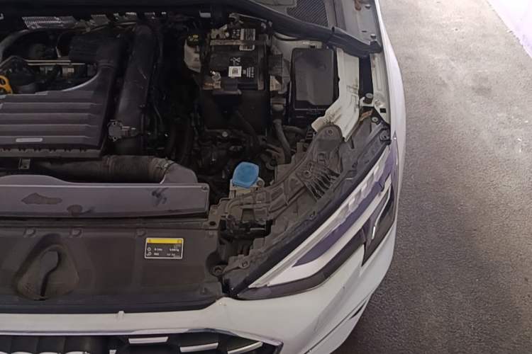 Used Audi A3 2022 Sportback 35 TFSI Fashionable Sports Model Engine Bay Left