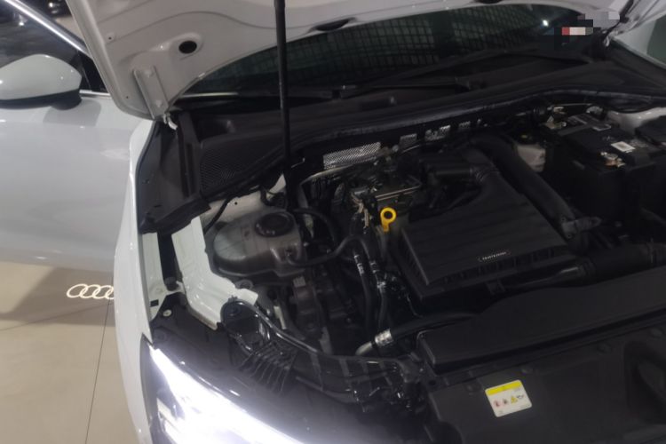Used Audi A3 2022 Sportback 35 TFSI Fashionable Sports Model Engine Bay Right