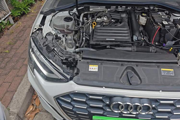 Used Audi A3 2022 Sportback 35 TFSI Luxury Sports Model Engine Bay Right