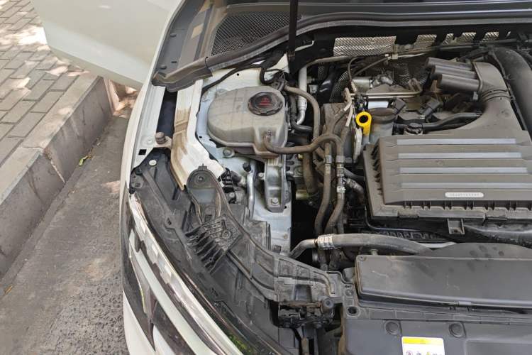 Used Audi A3 2022 Sportback 35 TFSI Fashionable Sports Model Engine Bay Right
