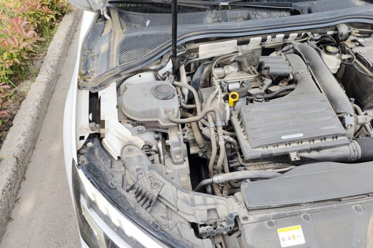 Used Audi A3 2022 Sportback 35 TFSI Fashionable Sports Model Engine Bay Right