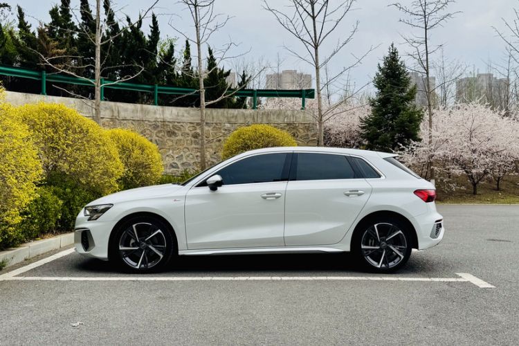 Used Audi A3 2022 Sportback 35 TFSI Fashionable Sports Model Exterior 6
