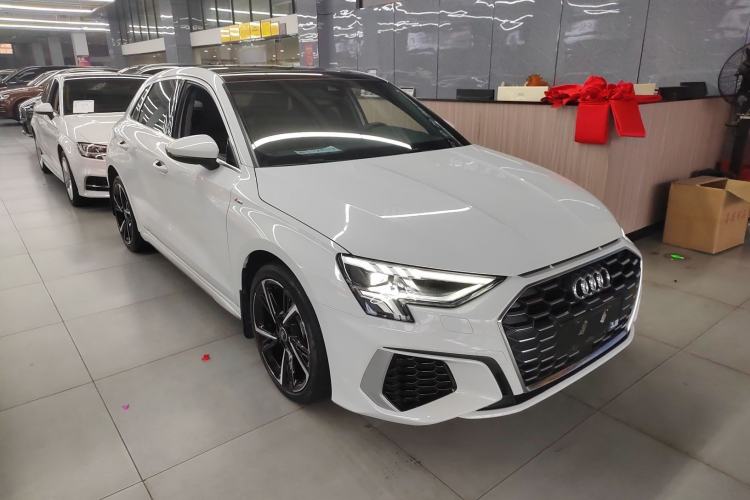 Used Audi A3 2022 Sportback 35 TFSI Fashionable Sports Model Front Right 45 Deg
