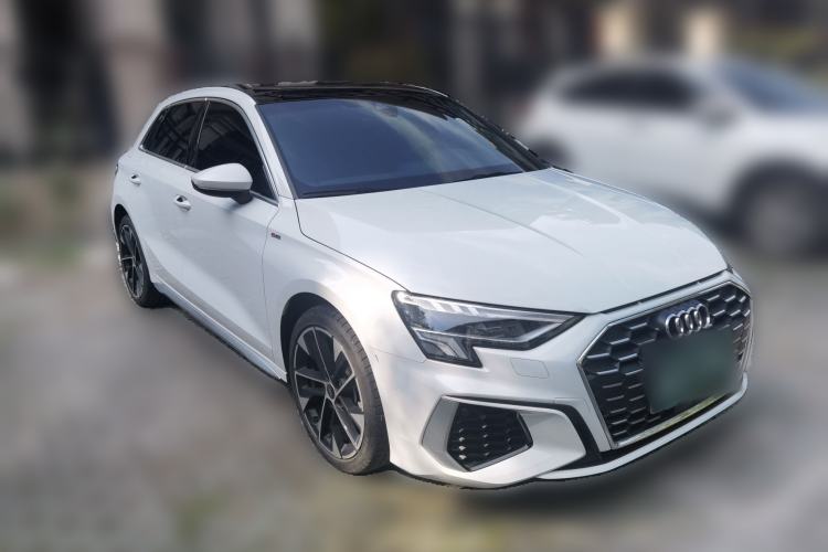 Used Audi A3 2022 Sportback 35 TFSI Fashionable Sports Model Front Right 45 Deg