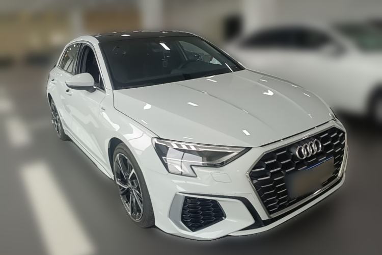 Used Audi A3 2022 Sportback 35 TFSI Fashionable Sports Model Front Right 45 Deg