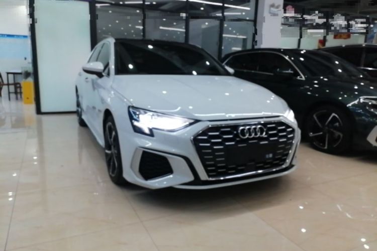Used Audi A3 2022 Sportback 35 TFSI Fashionable Sports Model Front Right 45 Deg