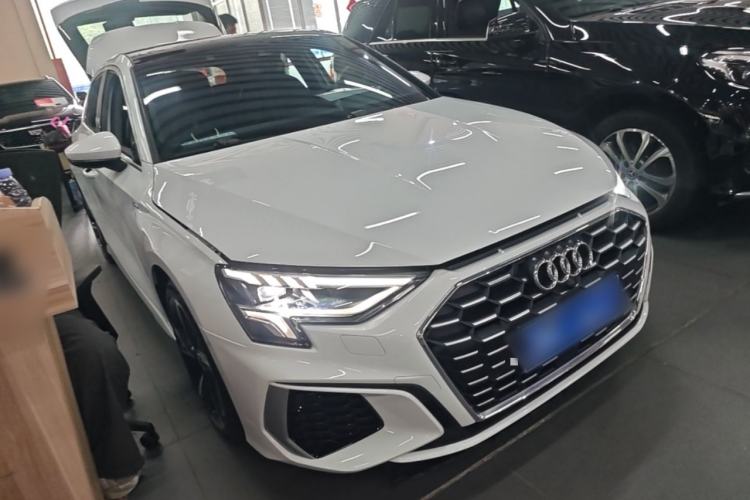 Used Audi A3 2022 Sportback 35 TFSI Fashionable Sports Model Front Right 45 Deg