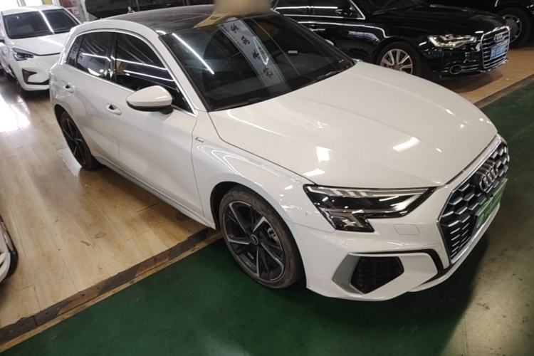 Used Audi A3 2022 Sportback 35 TFSI Fashionable Sports Model Front Right 45 Deg
