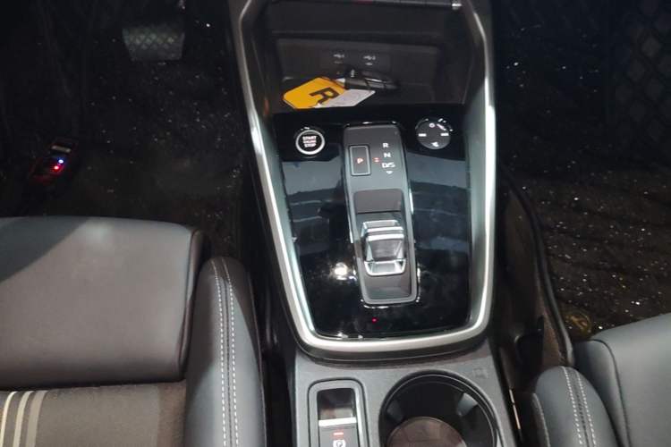 Used Audi A3 2022 Sportback 35 TFSI Fashionable Sports Model Gear Lever