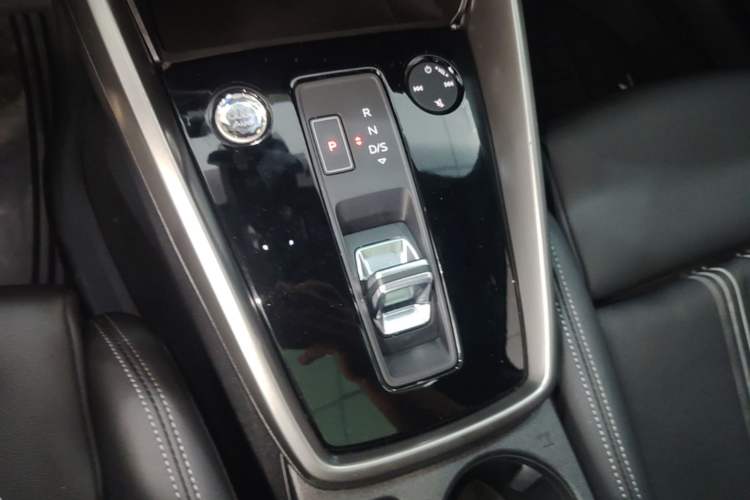 Used Audi A3 2022 A3L Limousine 35 TFSI Fashion Sport Model Gear Lever