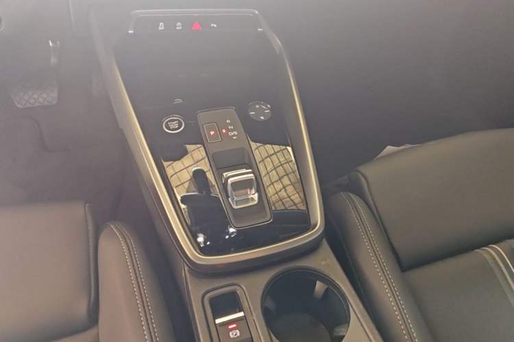 Used Audi A3 2022 Sportback 35 TFSI Fashionable Sports Model Gear Lever