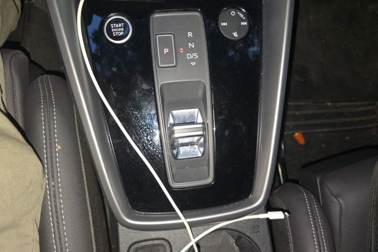 Used Audi A3 2022 A3L Limousine 35 TFSI Fashion Sport Model Gear Lever