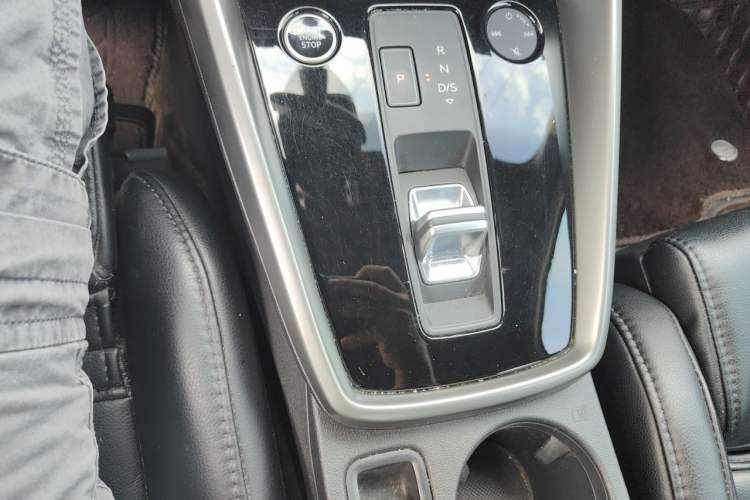 Used Audi A3 2022 A3L Limousine 35 TFSI Progressive Sport Edition Gear Lever