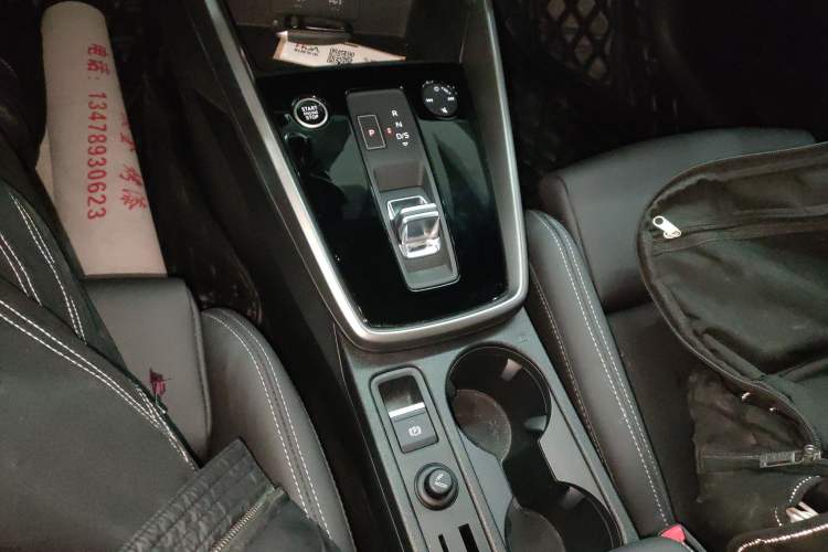 Used Audi A3 2022 A3L Limousine 35 TFSI Fashion Sport Model Gear Lever