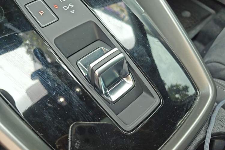 Used Audi A3 2022 Sportback 35 TFSI Luxury Sports Model Gear Lever