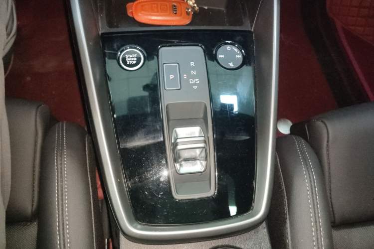 Used Audi A3 2022 Sportback 35 TFSI Fashionable Sports Model Gear Lever