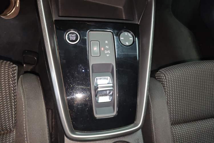 Used Audi A3 2022 Sportback 35 TFSI Ambition Sport Edition Gear Lever
