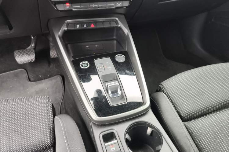 Used Audi A3 2022 Sportback 35 TFSI Ambition Sport Edition Gear Lever