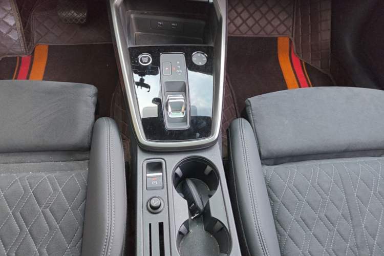 Used Audi A3 2022 A3L Limousine 35 TFSI Luxury Sport Edition Gear Lever
