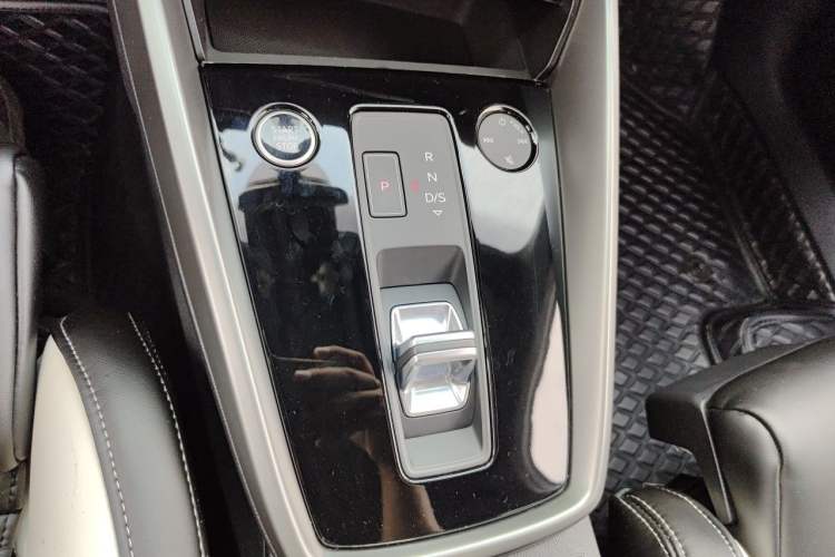 Used Audi A3 2022 Sportback 35 TFSI Ambition Sport Edition Gear Lever