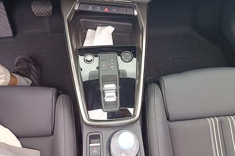 Used Audi A3 2022 Sportback 35 TFSI Fashionable Sports Model Gear Lever