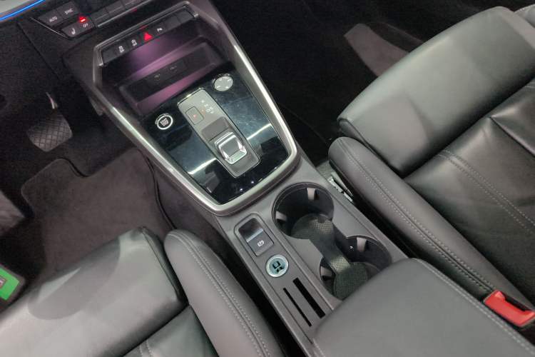 Used Audi A3 2022 Sportback 35 TFSI Luxury Prestige Edition Gear Lever