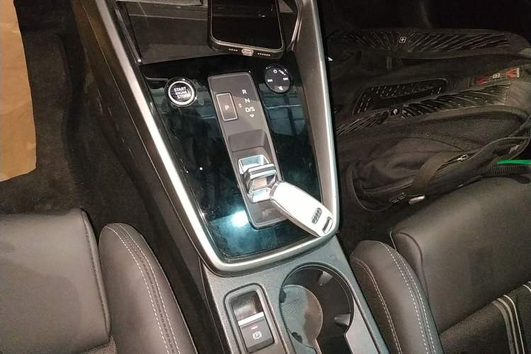 Used Audi A3 2022 Sportback 35 TFSI Fashionable Sports Model Gear Lever