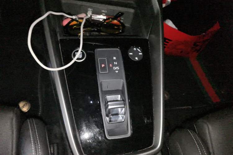 Used Audi A3 2022 A3L Limousine 35 TFSI Fashion Sport Model Gear Lever
