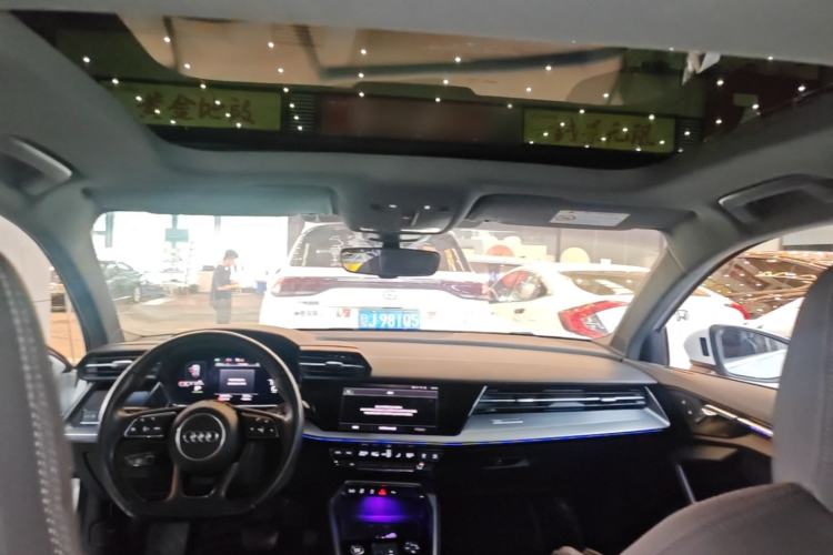 Used Audi A3 2022 A3L Limousine 35 TFSI Luxury Sport Edition Headliner