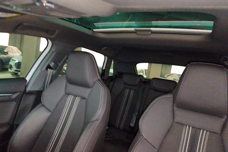 Used Audi A3 2022 Sportback 35 TFSI Fashionable Sports Model Headliner
