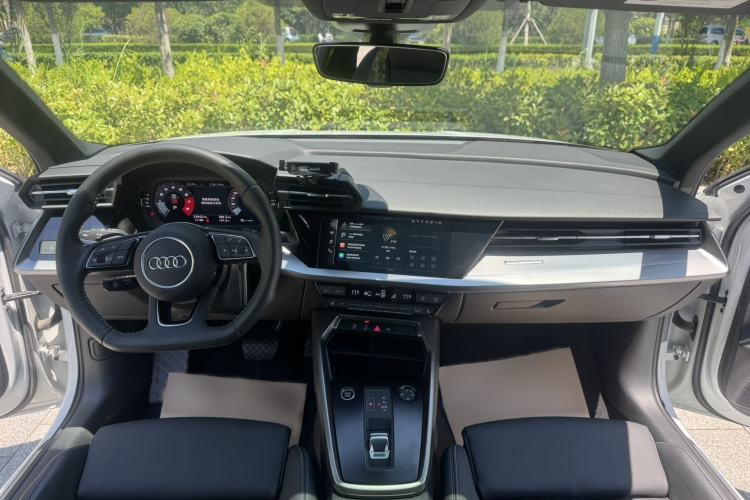Used Audi A3 2022 Sportback 35 TFSI Fashionable Sports Model Interior 2