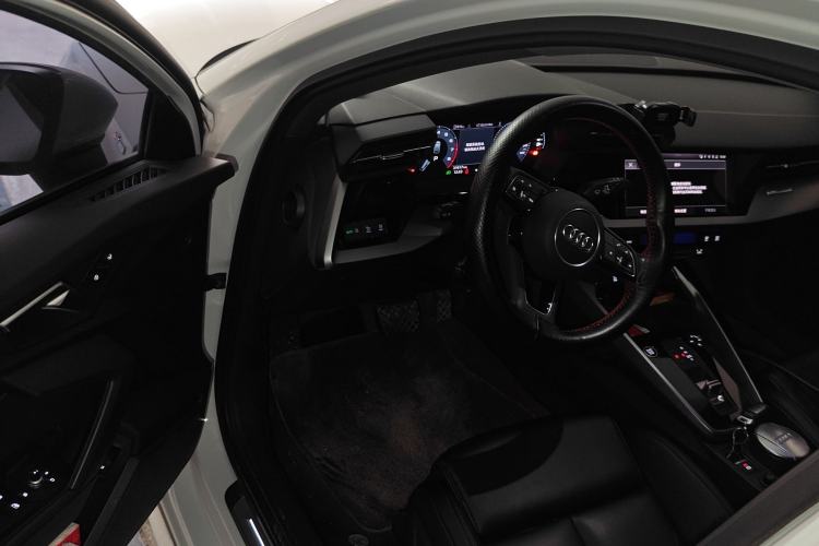 Used Audi A3 2022 Sportback 35 TFSI Ambition Sport Edition Interior 3