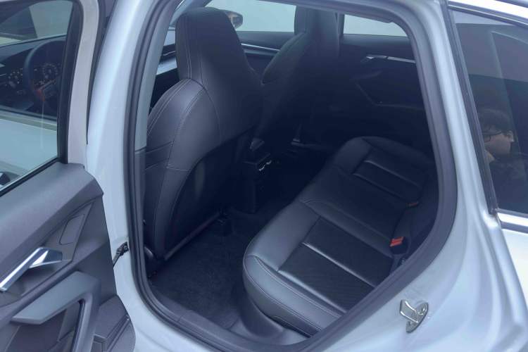 Used Audi A3 2022 Sportback 35 TFSI Fashionable Sports Model Interior 4