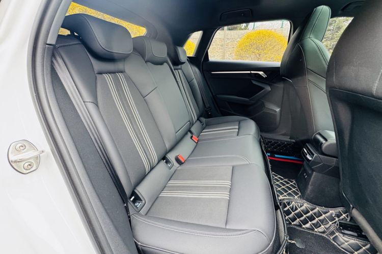 Used Audi A3 2022 Sportback 35 TFSI Fashionable Sports Model Interior 4
