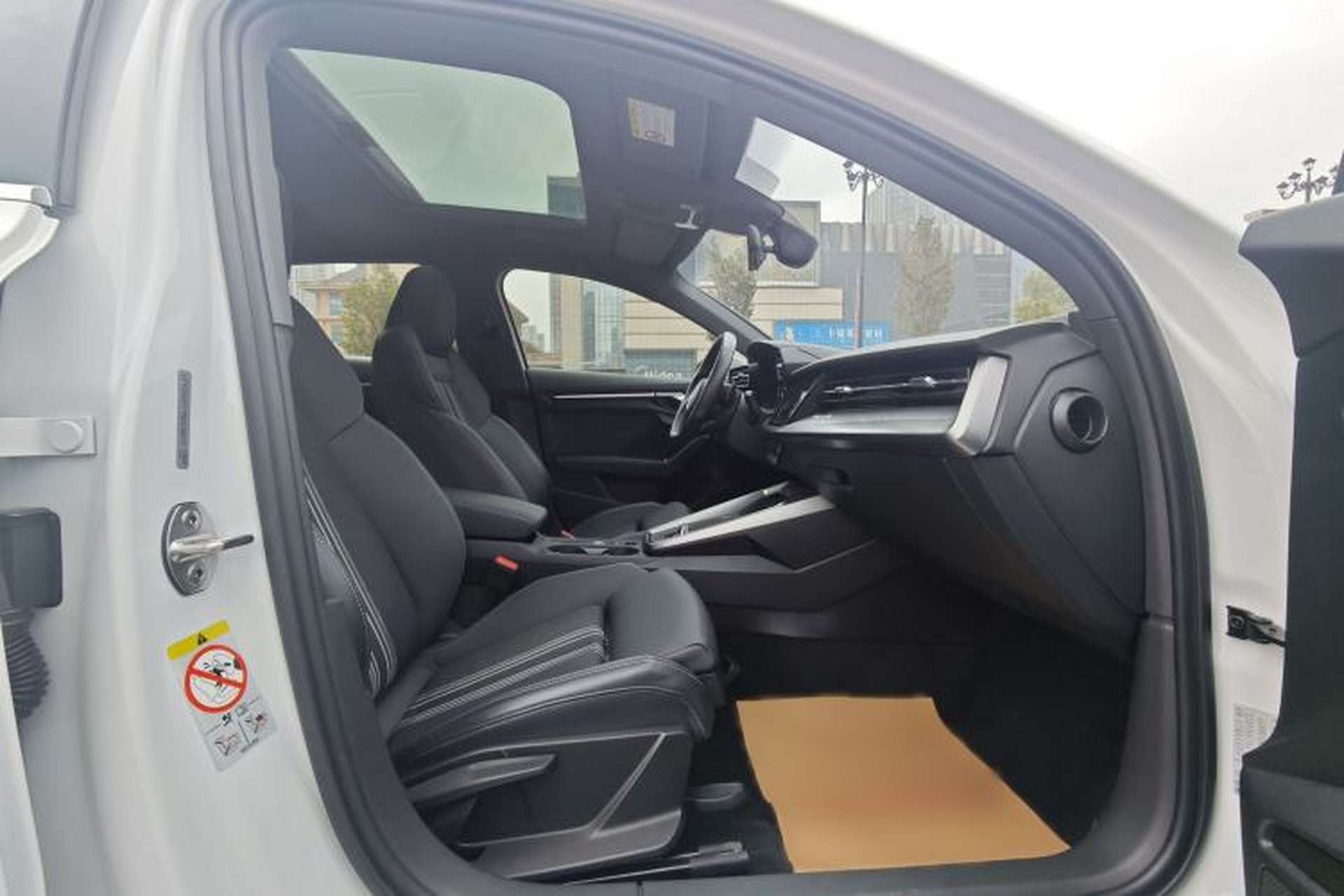 Used Audi A3 2022 Sportback 35 TFSI Fashionable Sports Model Interior 4