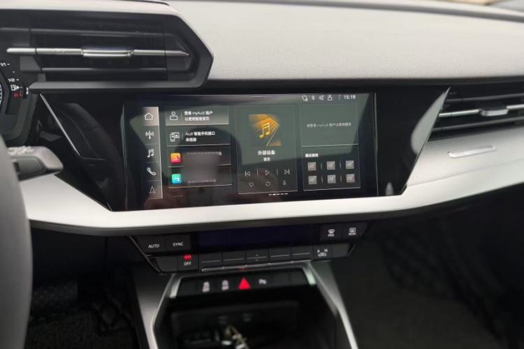 Used Audi A3 2022 Sportback 35 TFSI Fashionable Sports Model Interior 5
