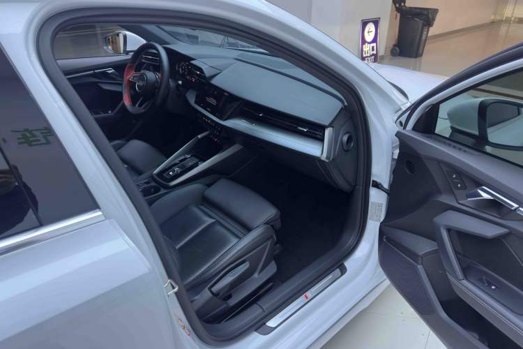 Used Audi A3 2022 Sportback 35 TFSI Fashionable Sports Model Interior 8