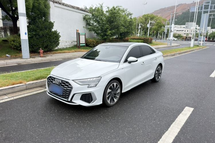 Used Audi A3 2022 A3L Limousine 35 TFSI Fashion Sport Model Guazi used car, China used car export, Used car for sale, Used  cars, Cheapest cars for sale