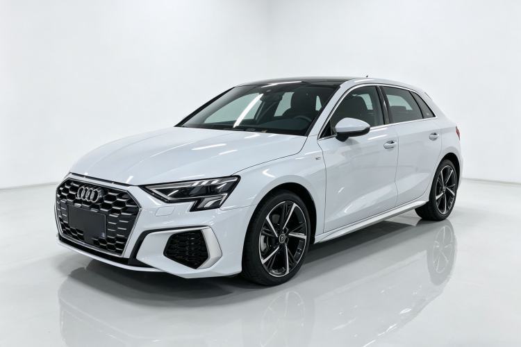 Used Audi A3 2022 Sportback 35 TFSI Fashionable Sports Model Guazi used car, China used car export, Used car for sale, Used Audi cars, Cheapest cars for sale